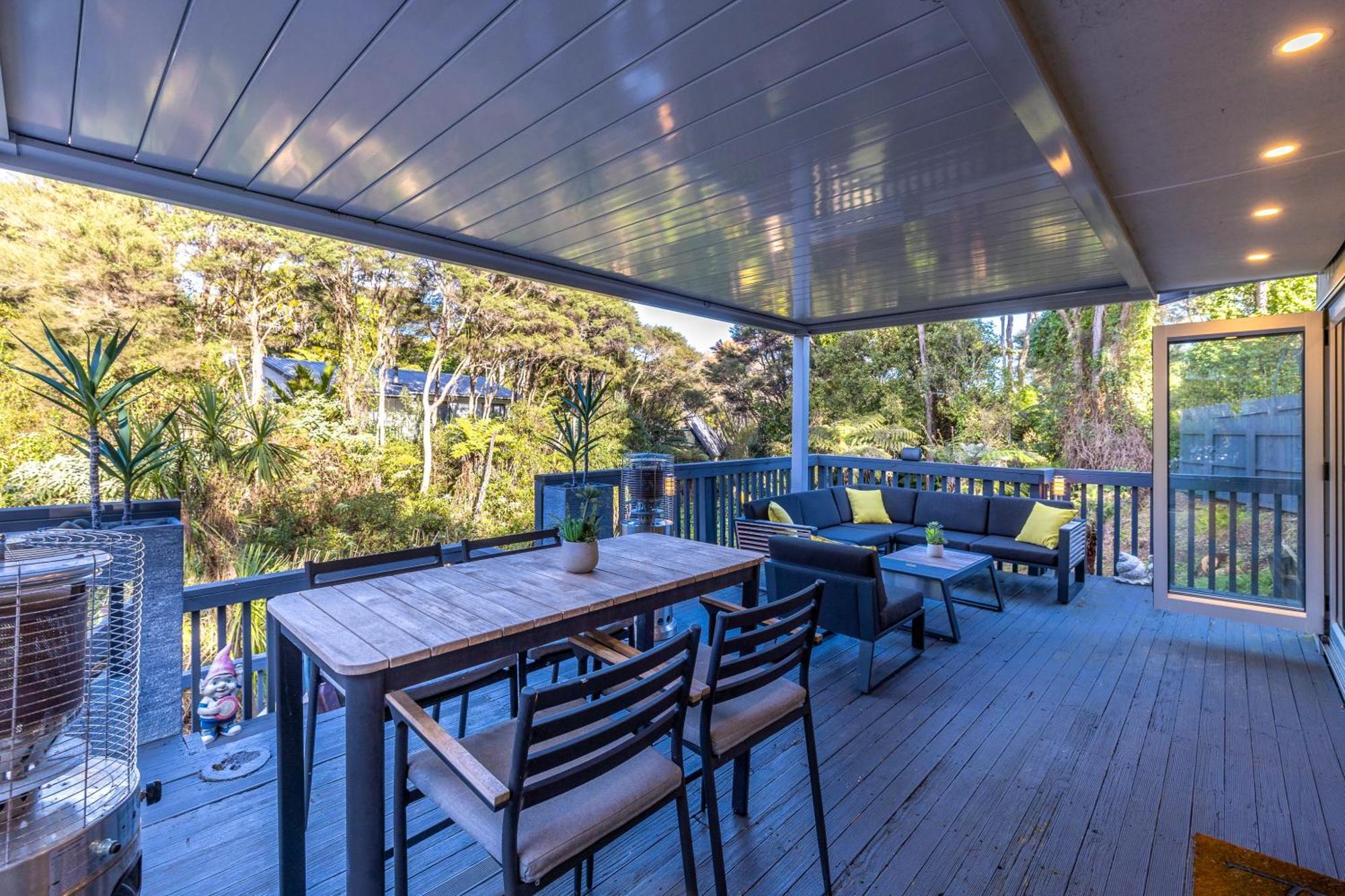 Island Sanctuary - Waiheke Holiday Home Ostend Eksteriør bilde